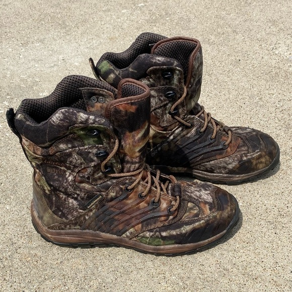 MEN’S~CABELA’S~CAMO HUNTING BOOTS~SIZE 8-D~GOOD USED CONDITION~G22 - Picture 1 of 7